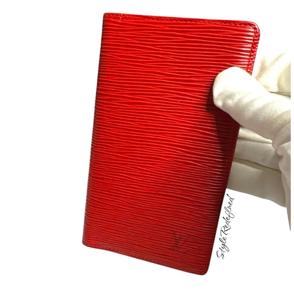 CA0977 Louis Vuitton Red Epi Leather Wallet